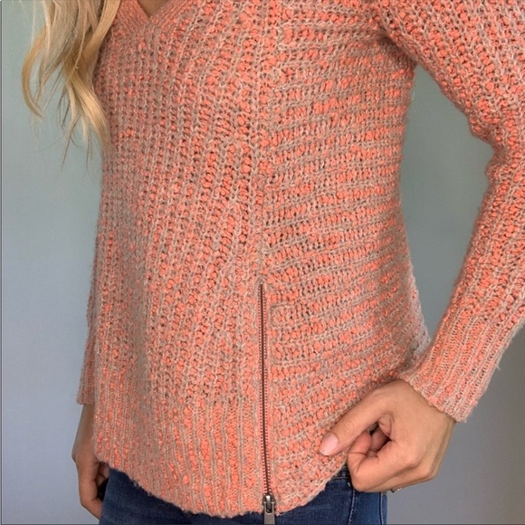 Anthropologie Moth Boucle Zipper V-neck Sweater Size Small - Picture 4 of 15
